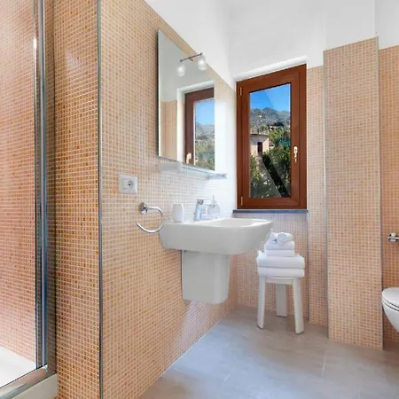 And Relax Oda ve Kahvaltı